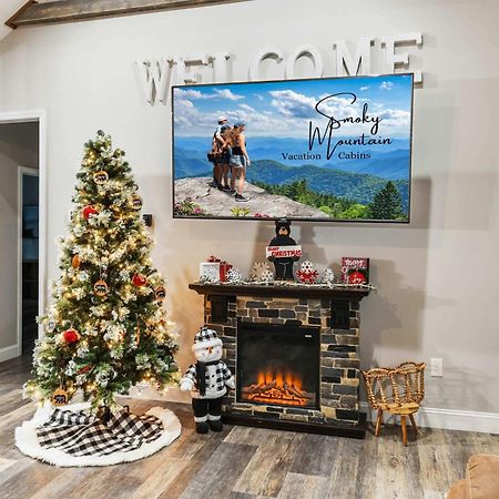 Willa H2Oasis Incredible Pool Retreat With Mountains Views! Sevierville Zewnętrze zdjęcie